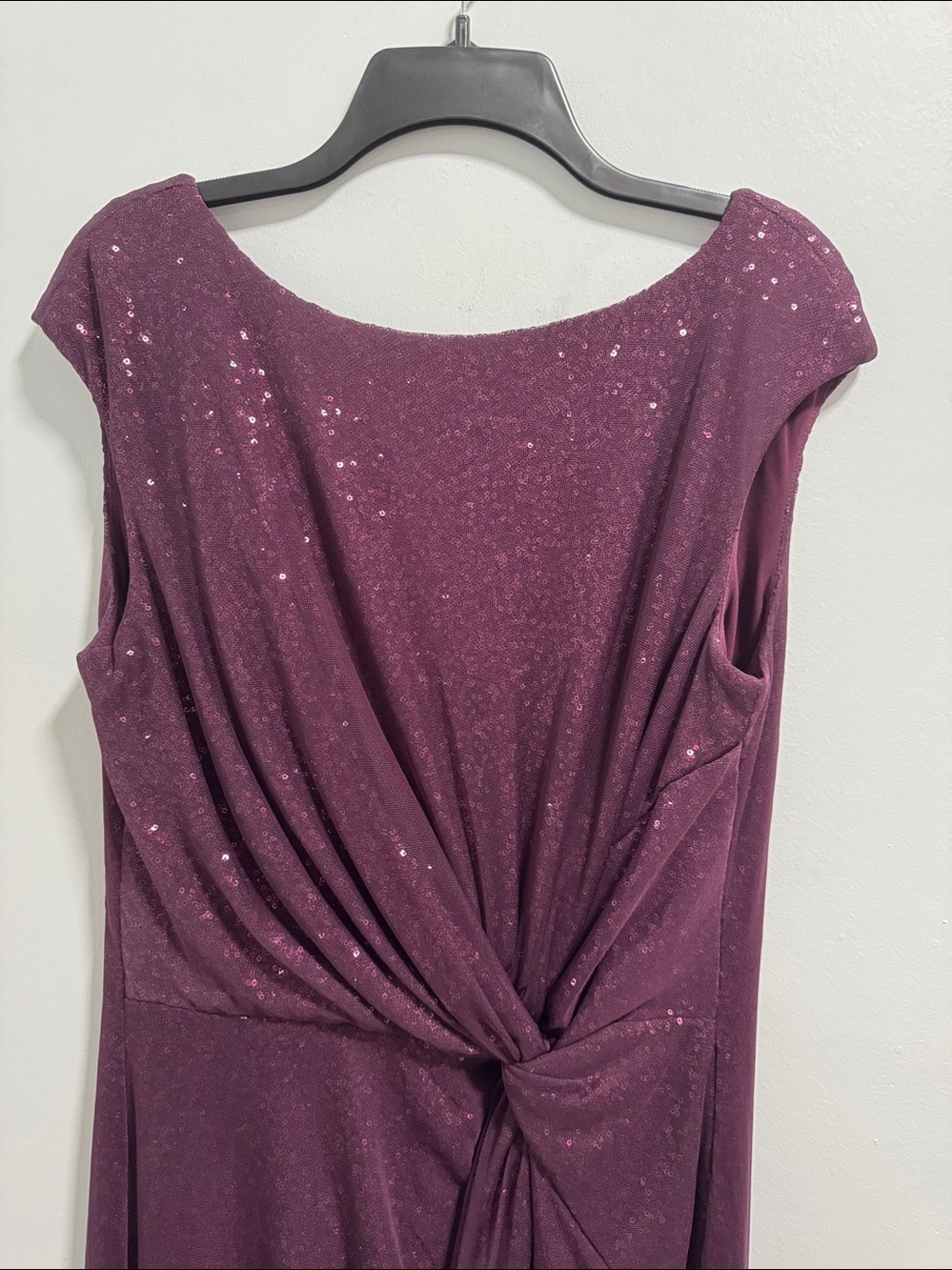 Lauren Ralph Lauren Elegant Women's Sparkling Twist-Front Evening Dress in Plum - Picture 2 of 11